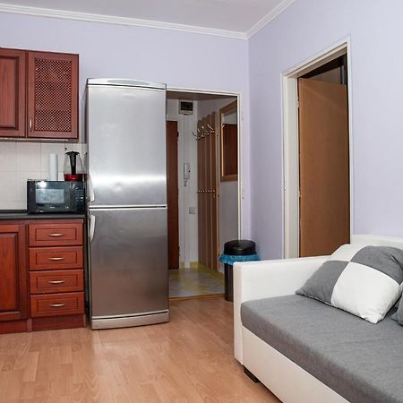 Lovely One Bedroom Apartment โนเว ซามคี ภายนอก รูปภาพ
